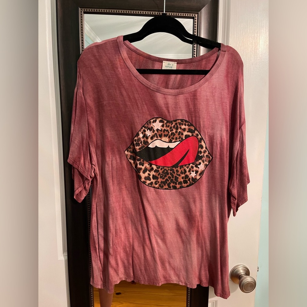 Blue Buttercup Tee